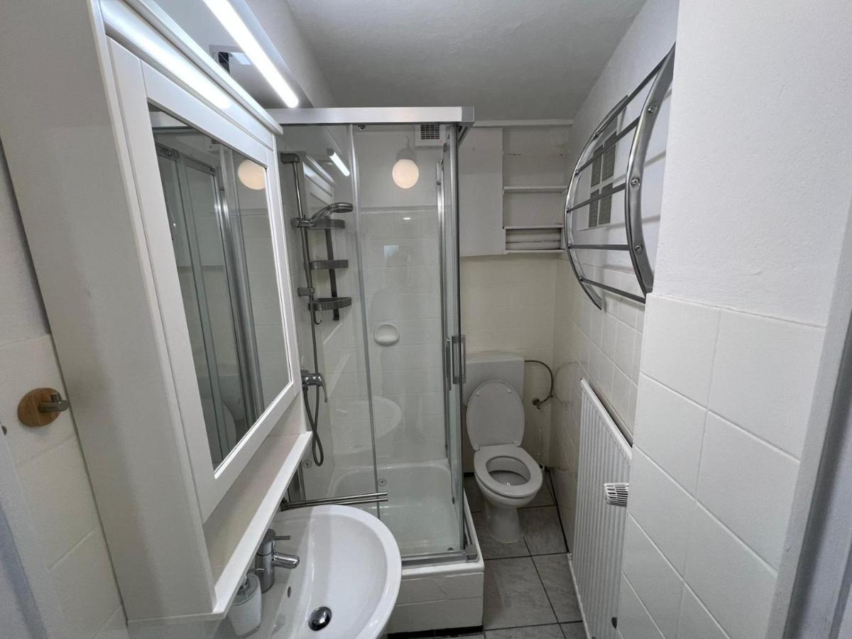 Апартаменты Schoenes Einfaches Zimmer In Oldenburg 109 Экстерьер фото